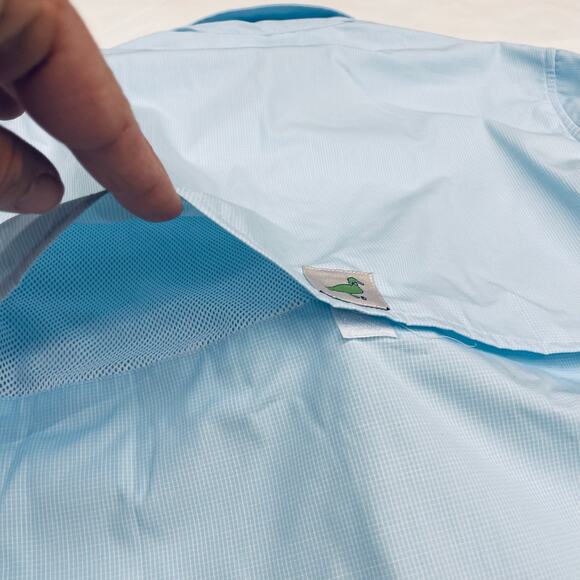 NWT Properly Tied YS (8) Performance Fishing Shirt in Aqua - Picture 3 of 5